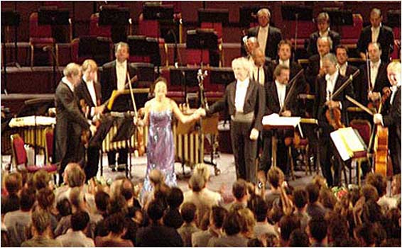 Tasmin and Sir Simon Rattle receiving ovation at the BBC Proms